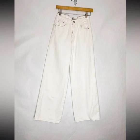 Princess Polly Denim Hailie Jeans Cream Wide Leg Non-Stretch in Size US 4 - Picture 5 of 16